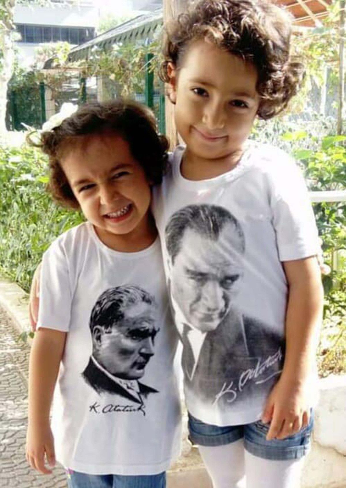 İzmir Depremi: Beşinci Yıl Dönümünde Unutulmayan Acımız 4 İzmir Depremi: Beşinci Yıl Dönümünde Unutulmayan Acımız