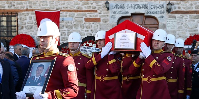 Jandarma KOM Daire Başkanı Akşit’in cenazesi defnedildi