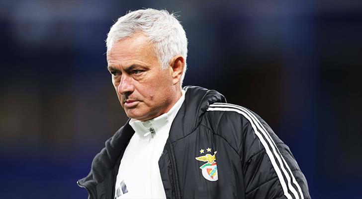 Jose Mourinho: “Benfica beni sürekli şaşırtıyor”