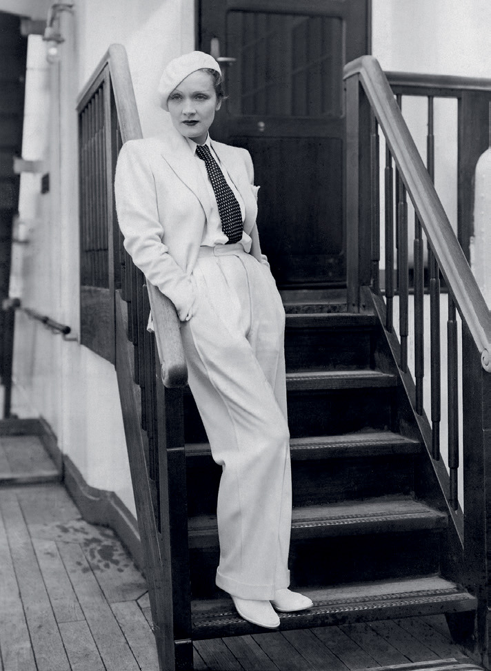 Kadın Modasının Güç Oyunu