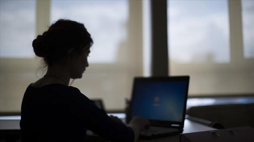 Kamuda Devrim Niteliğinde Yenilik: Esnek Çalışma Modeli Başlıyor!