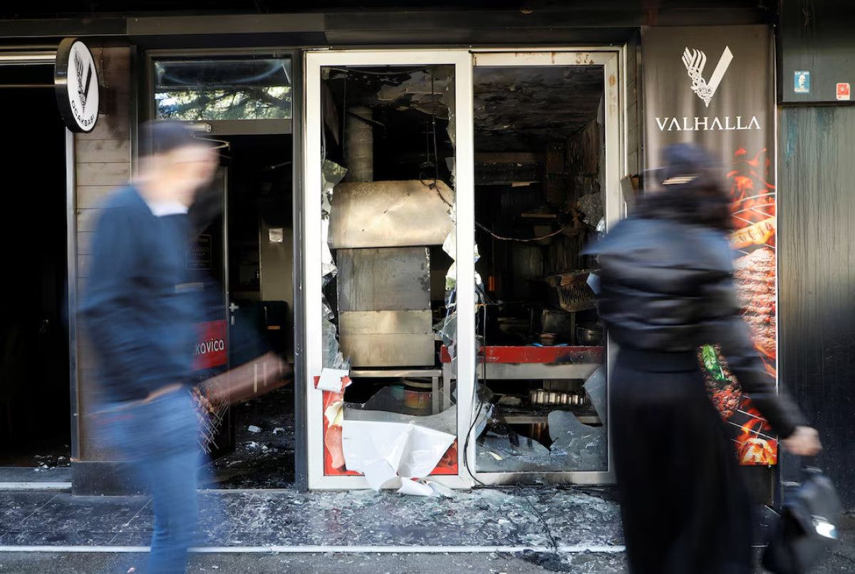 Karadağ'dan Türk vatandaşlarına 'hızlandırılmış vize' kararı 3 Karadağ'dan Türk vatandaşlarına 'hızlandırılmış vize' kararı