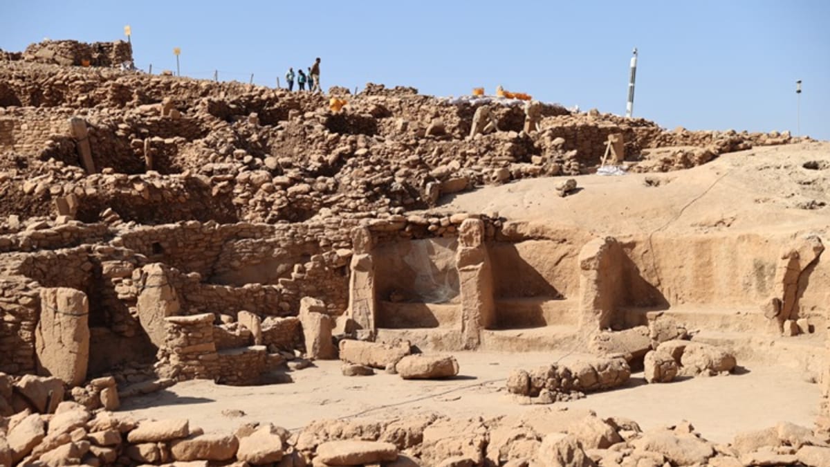 Karahantepe kazılarında günlük yaşama ait kulübeler ortaya çıkarıldı