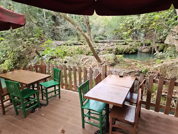 Kenan Evren'in Gizli Köşkü: 14 Yıldır Kafe Olarak Hizmet Veriyor 3 Kenan Evren'in Gizli Köşkü: 14 Yıldır Kafe Olarak Hizmet Veriyor