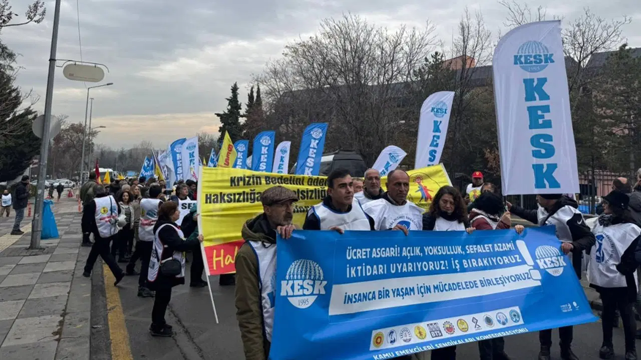 KESK, Kamu Görevlileri Hakem Kurulu’nun 2026-2027 dönemine ilişkin zam kararını mahkemeye taşıdı