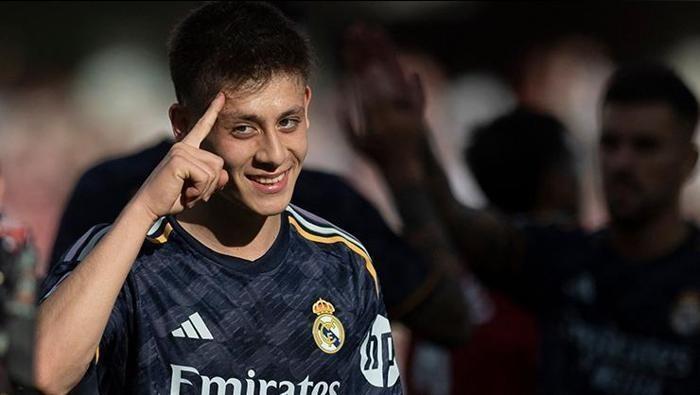 Kylian Mbappe'nin Arda Güler Şoku: Futbolda Büyük Bir Devrim Mi Geliyor? 11 Kylian Mbappe'nin Arda Güler Şoku: Futbolda Büyük Bir Devrim Mi Geliyor?