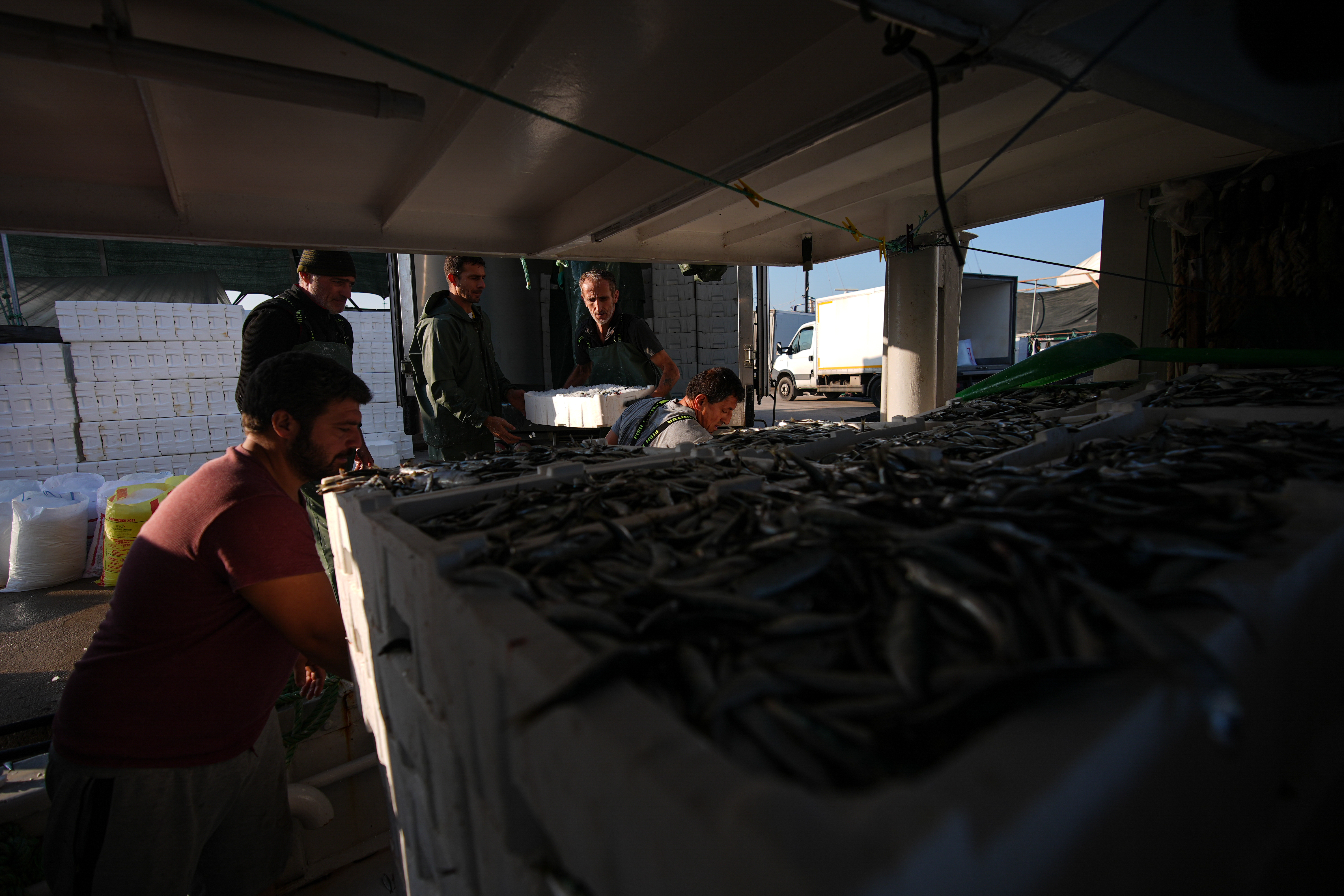 Maaşları 80 bine dayandı! Futbolcu gibi başka teknelere transfer oluyorlar 2 Maaşları 80 bine dayandı! Futbolcu gibi başka teknelere transfer oluyorlar
