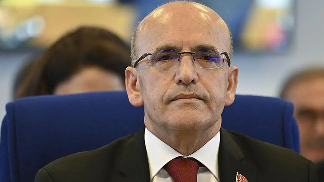 Mehmet Şimşek ‘enflasyon’ için rakam verdi: ‘Beklenenden biraz daha yüksek rakamlarla karşılaşabiliriz…’