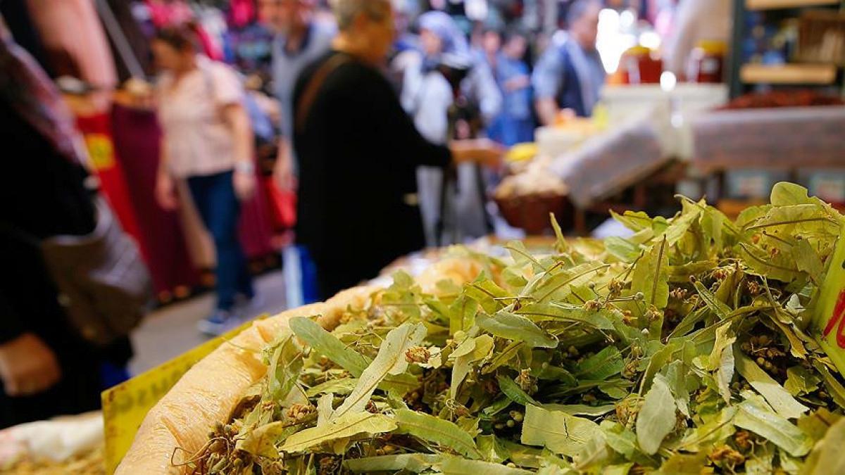 Mevsim Geçişlerinde Aktarlara Yoğun Talep: Vatandaşlar Dükkanları Dolduruyor
