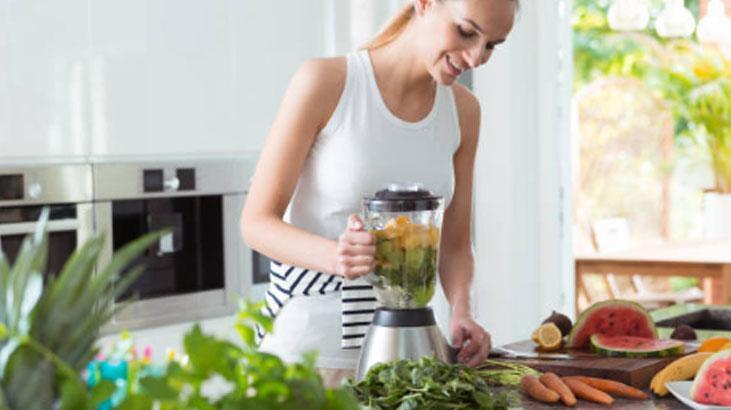 Mutfak robotu mu, blender mı? İkisi de kurtarıcı ama bıçak tüyosunu kimse bilmiyor