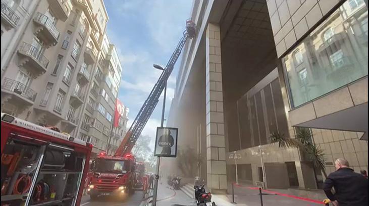 Nişantaşı’nda Yangın Panik Yaratıyor: Ekipler Hızla Sevk Edildi