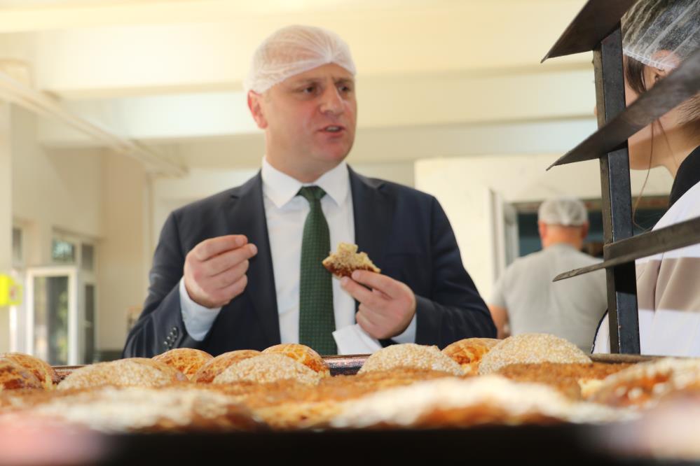 Öğrenciler fabrika gibi çalışıyor! 18 okuldan 230 milyon lira ciro 3 Öğrenciler fabrika gibi çalışıyor! 18 okuldan 230 milyon lira ciro