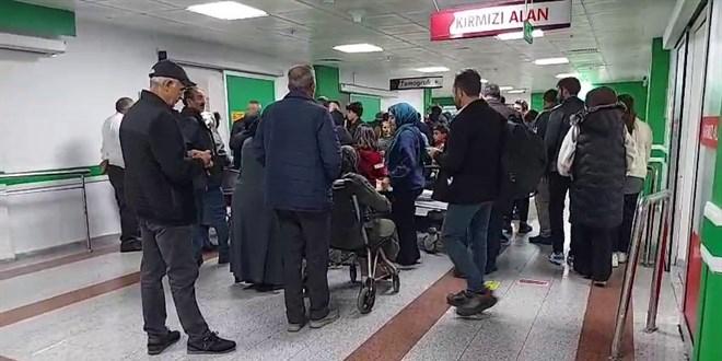 Okul Çıkışı Merdivenlerde İzdiham: 23 Öğrencinin Yaralandığı Korkunç Anlar