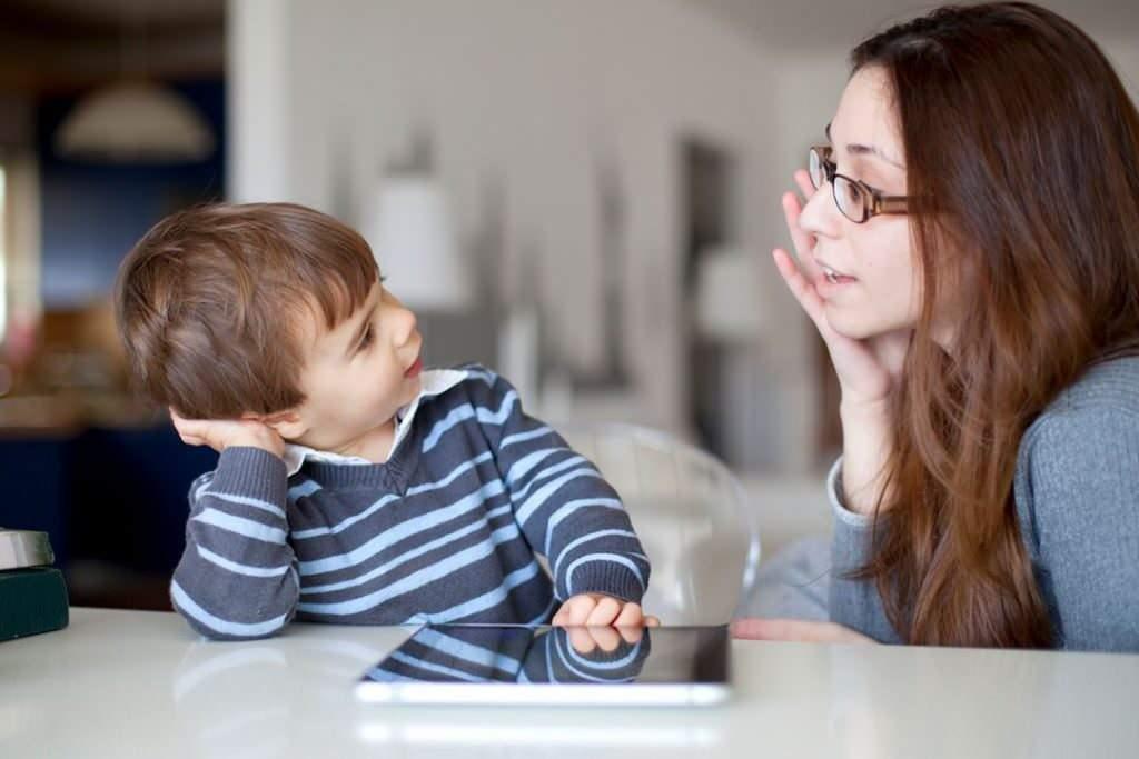Önemli konuşmalardan kaçınıyor musunuz? Psikolog Elif Zahide Gök'ten önemli ipuçları 2 Önemli konuşmalardan kaçınıyor musunuz? Psikolog Elif Zahide Gök'ten önemli ipuçları