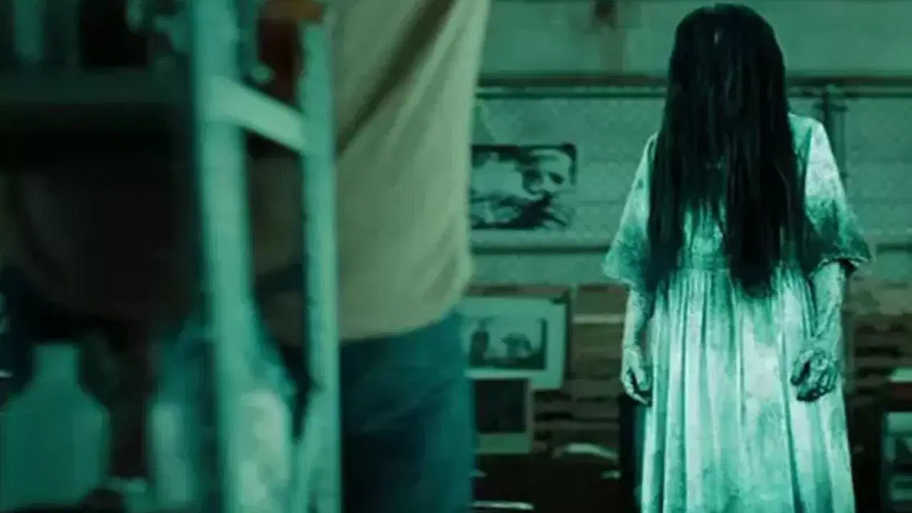 Oysa sadece bir film: Korku filmi izlerken neden korkarız? 1 Oysa sadece bir film: Korku filmi izlerken neden korkarız?