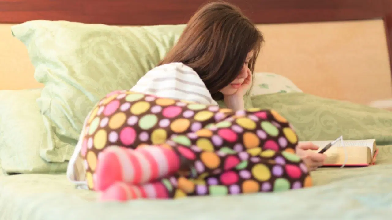 Pazar sendromu: Haftanın son günü neden kendimizi mutsuz ve yalnız hissederiz? 1 Pazar sendromu: Haftanın son günü neden kendimizi mutsuz ve yalnız hissederiz?