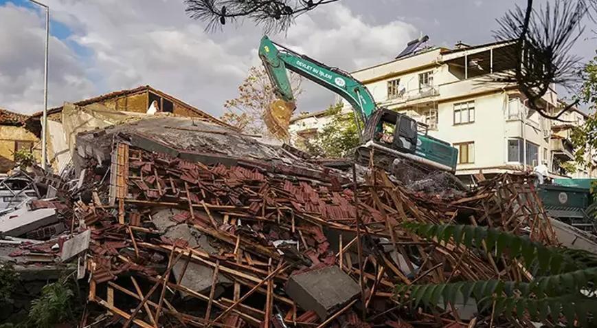 Prof. Dr. Türkmen: Balıkesir’de artçı depremlerin uzun süre devam edeceği tahmin ediliyor