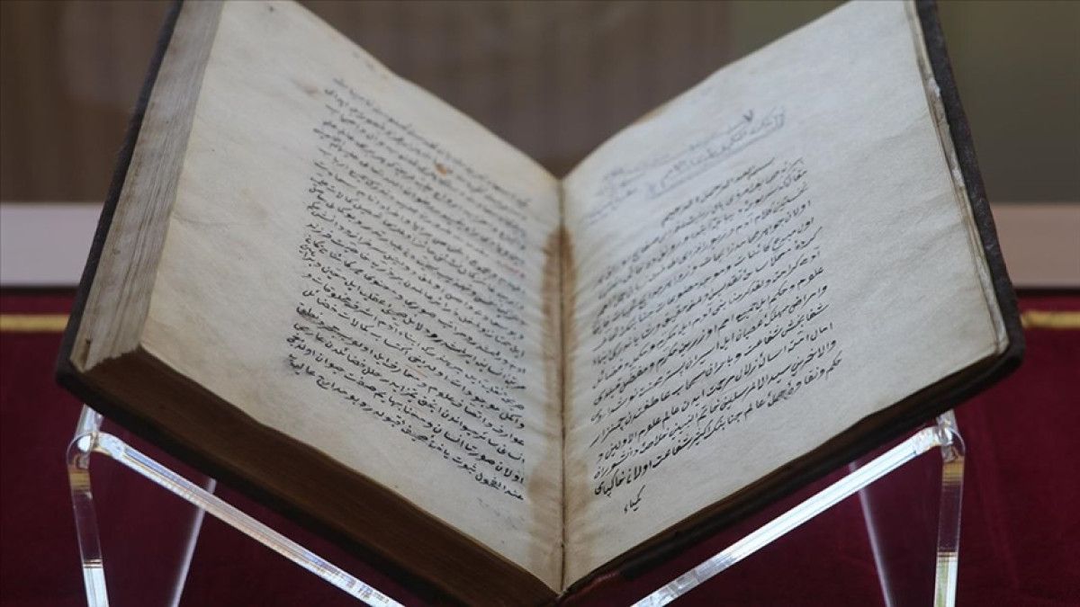 Resmi Gazete'de yayınlandı: Yazma ve nadir basma eserlerin tespit ve tescilinde yeni dönem 3 Resmi Gazete'de yayınlandı: Yazma ve nadir basma eserlerin tespit ve tescilinde yeni dönem