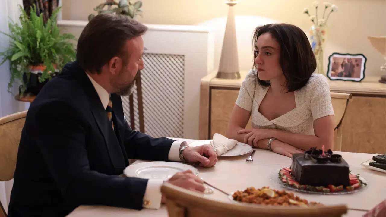 Reytingleri yükselmişti: Kral Kaybederse’ye Doktor Gülser ve asistanı Tuna geliyor!