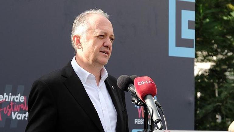 Sanatın kalbi bu kez Ege’de atıyor! İzmir Kültür Yolu Festivali başladı 2 Sanatın kalbi bu kez Ege’de atıyor! İzmir Kültür Yolu Festivali başladı