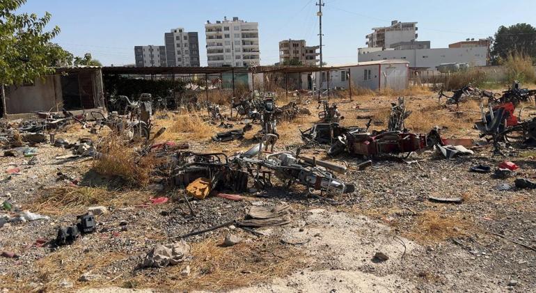 Şanlıurfa’da Yediemin Parkı talan edildi! Araçlar parça parça çalındı