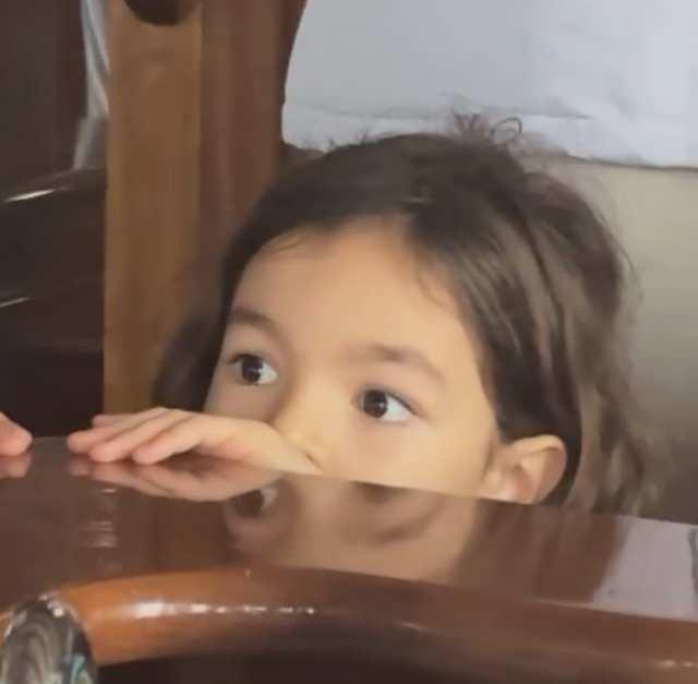 Şarkıcı Bengü, Ege Denizi'nde hortuma yakalandı! Korku dolu anlar kamerada