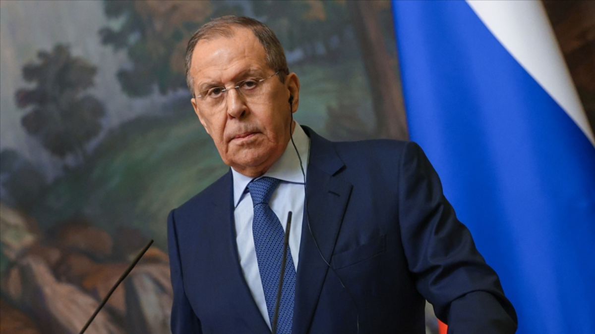 Sergey Lavrov: Putin-Trump zirvesi somut sonuçlara yol açmayacaksa olmamalı