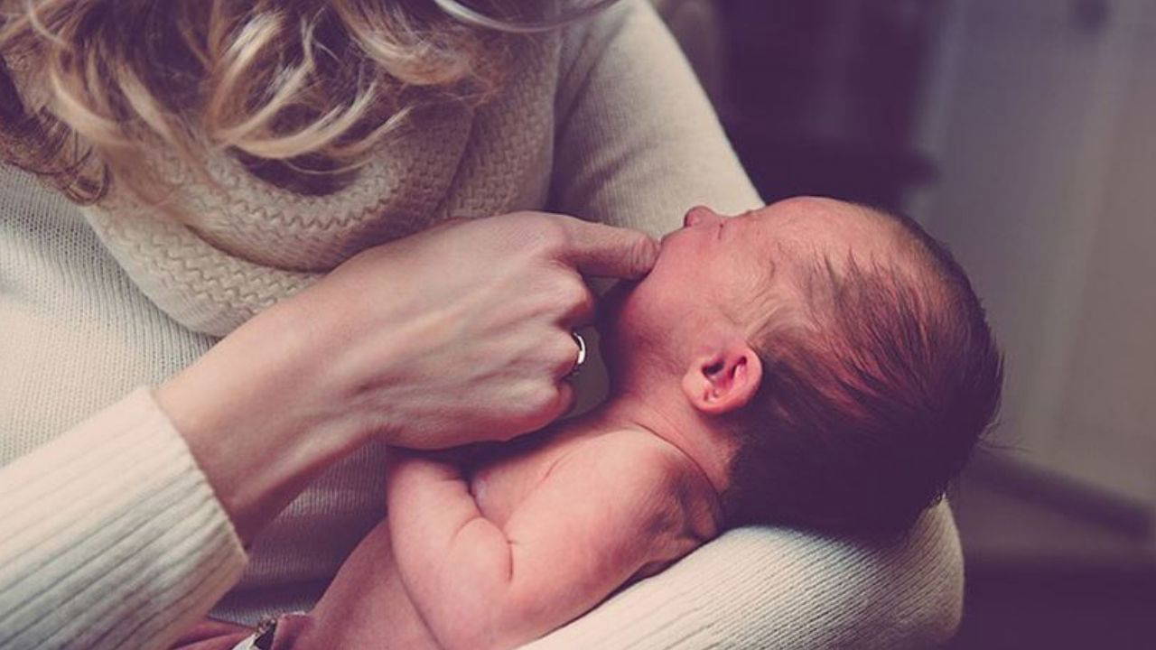 Sessiz miras: Annenin travmaları nesilden nesile aktarılıyor 1 Sessiz miras: Annenin travmaları nesilden nesile aktarılıyor