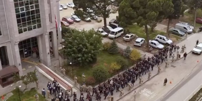 Siber Suçlarla Mücadelede 6 İlde Dev Operasyon: 30 Şüpheli Tutuklandı