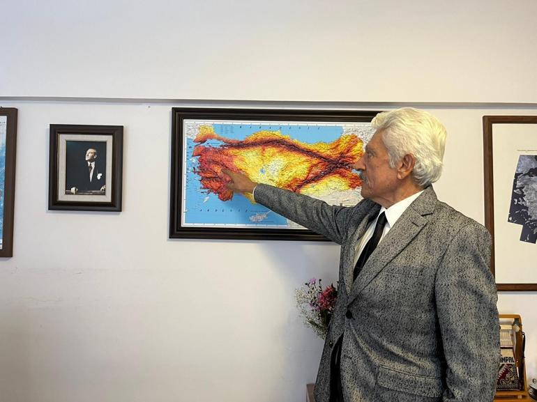 Son dakika... Bölge 7 aydır hareketli: İstanbul'u vuracak asıl fayı gösterdi! İşte büyük depremin adresi