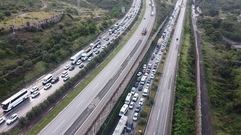 Son dakika... Görüntüler Hatay'dan! Yaşlı kadın ölümle burun buruna geldi