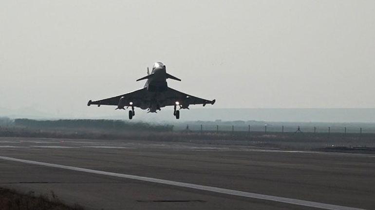 Son dakika... İşte Türkiye'nin aldığı Eurofighter Typhoon savaş uçaklarının özellikleri! 4 Son dakika... İşte Türkiye'nin aldığı Eurofighter Typhoon savaş uçaklarının özellikleri!