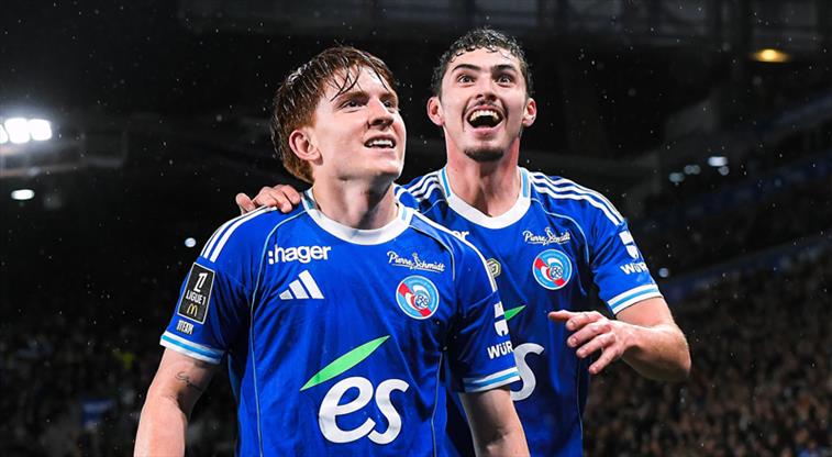 Strasbourg, Auxerre Karşısında Farkı Açtı ve Şov Yaptı!