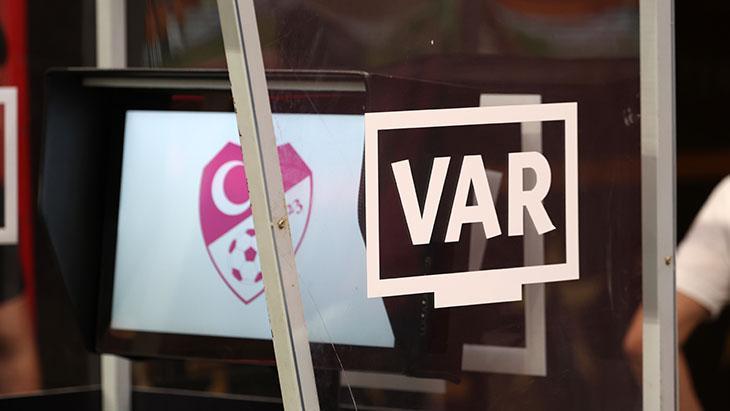 Süper Lig’de 10. haftanın VAR kayıtları açıklandı! İşte Galatasaray, Fenerbahçe ve Beşiktaş maçlarında yaşananlar