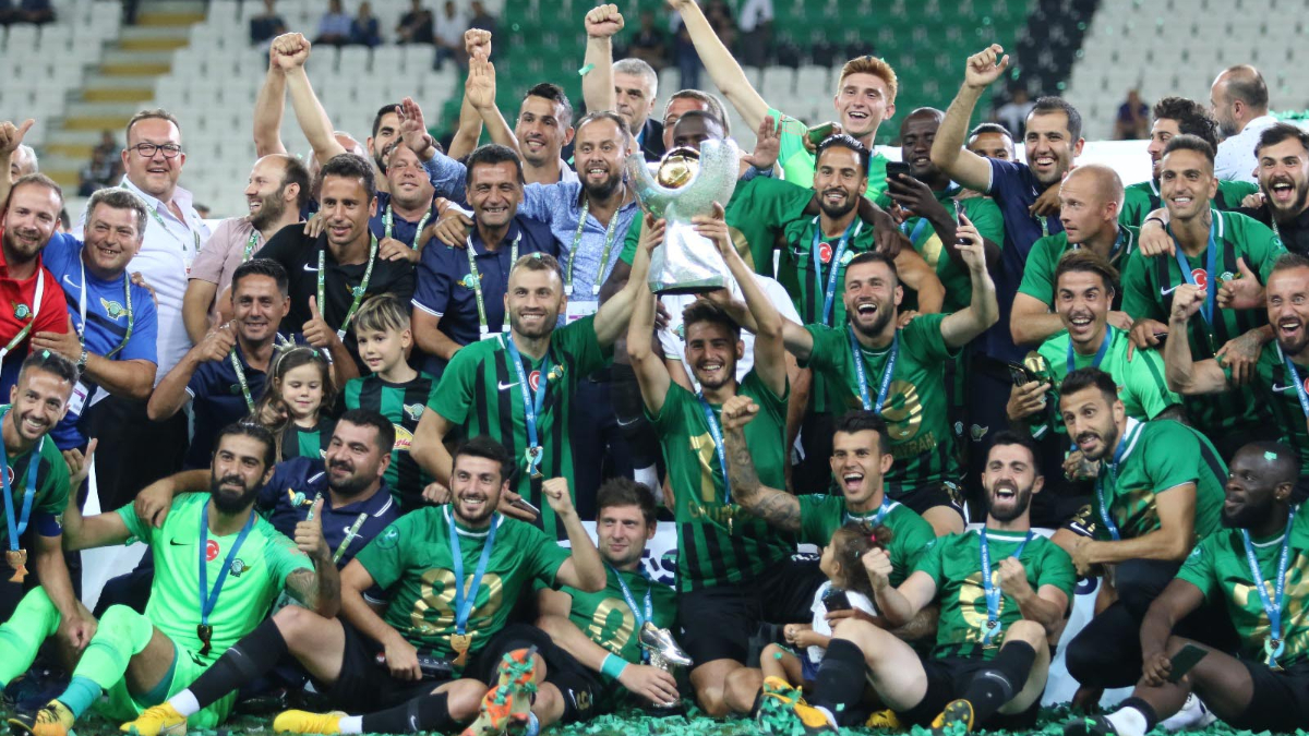 Süper Lig’in eski efsanesi 6 dolara satışta