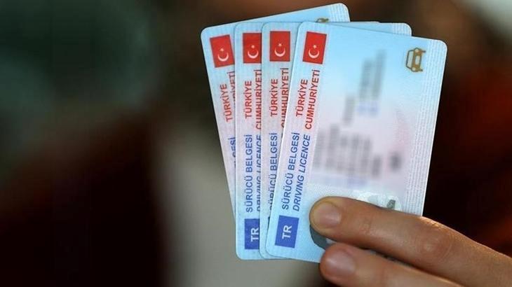 Sürücüler dikkat! Eski tip ehliyette son gün yarın