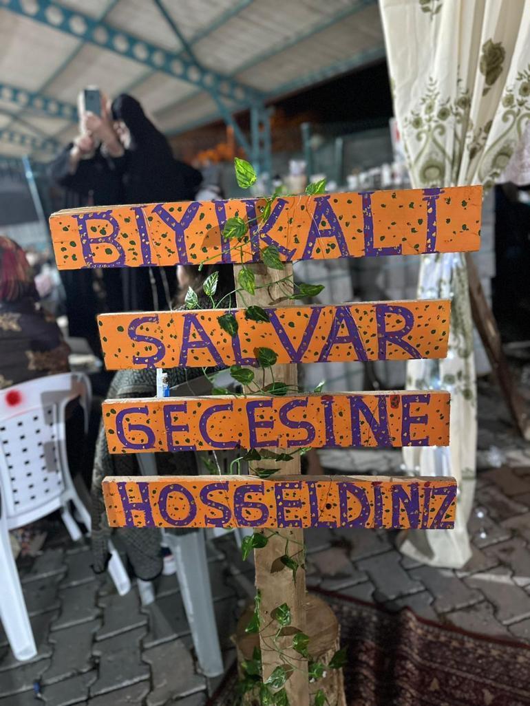 Tekirdağ’da şalvar gecesi coşkusu! 2 bin kadın halayla sabaha kadar eğlendi 2 Tekirdağ’da şalvar gecesi coşkusu! 2 bin kadın halayla sabaha kadar eğlendi