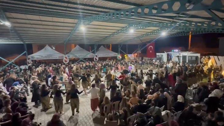 Tekirdağ’da şalvar gecesi coşkusu! 2 bin kadın halayla sabaha kadar eğlendi