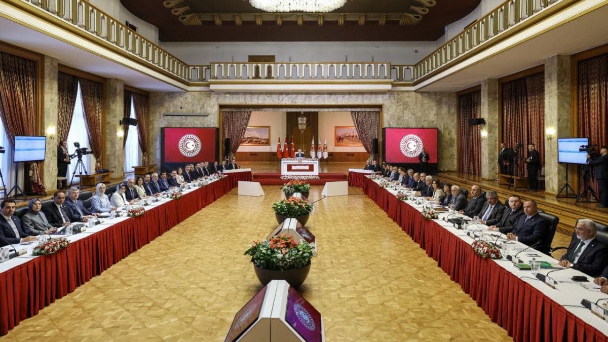 'Terörsüz Türkiye' komisyonunda 'kod kanun' hazırlığı 2 'Terörsüz Türkiye' komisyonunda 'kod kanun' hazırlığı