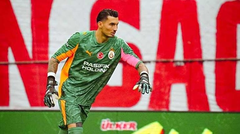 'Trabzonspor'u şampiyon yaparsa Uğurcan'ı unutturur!' Sadi Tekelioğlu'ndan Onana sözleri... 1 'Trabzonspor'u şampiyon yaparsa Uğurcan'ı unutturur!' Sadi Tekelioğlu'ndan Onana sözleri...