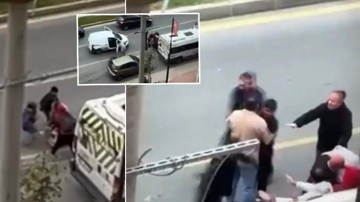 Trafikte ‘sinyal’ kavgası! Çocuğunun yanında babaya saldırdı