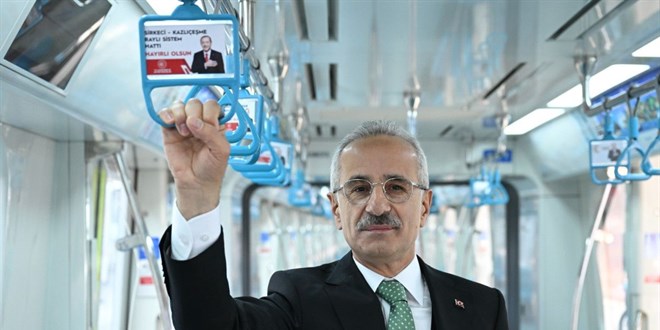 Uraloğlu: Marmaray, 12 yılda 1 milyar 430 milyon yolcuya hizmet verdi