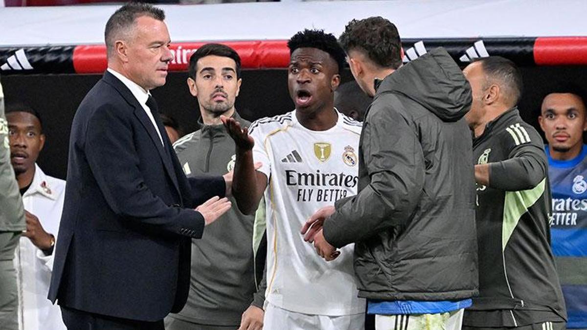 Vinicius Junior, Real Madrid taraftarından özür diledi