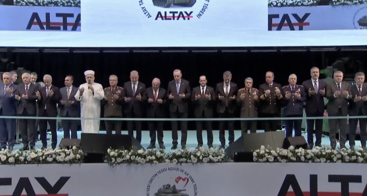 Yeni ALTAY Tankı dualar eşliğine envantere girdi 4 Yeni ALTAY Tankı dualar eşliğine envantere girdi