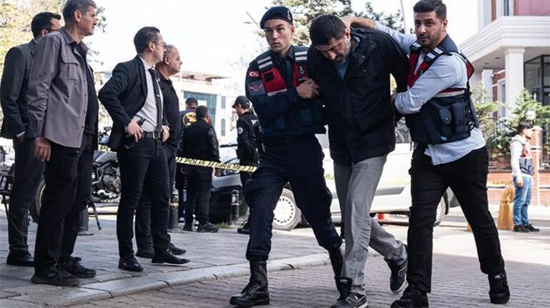 'Yenidoğan Çetesi' davasını açan savcıyı ölümle tehditte yüzleşme günü! Mahkemede gerginlik: Devlet kumpas kurmaz 2 'Yenidoğan Çetesi' davasını açan savcıyı ölümle tehditte yüzleşme günü! Mahkemede gerginlik: Devlet kumpas kurmaz