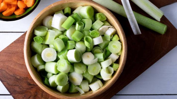 15 dakikada lokum gibi pırasa! Hazırlaması hiç bu kadar kolay olmamıştı 7 15 dakikada lokum gibi pırasa! Hazırlaması hiç bu kadar kolay olmamıştı