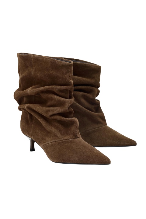 2025 Sonbahar/Kışında Öne Çıkan 6 Çizme Trendi