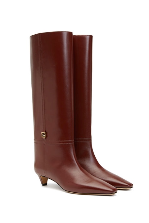 2025 Sonbahar/Kışında Öne Çıkan 6 Çizme Trendi