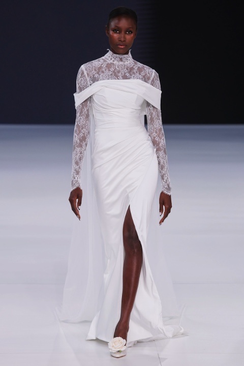 2026 Baharında Sıkça Göreceğimiz O Gelinlik Trendi: Dantelin Modern Dönüşü