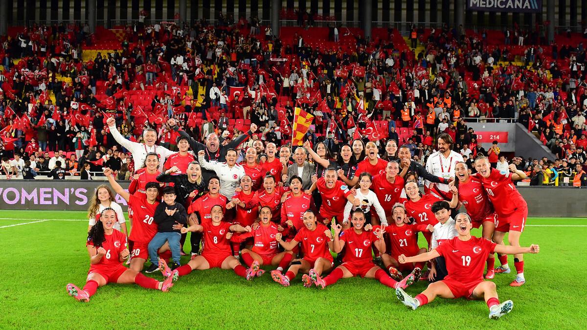 2027 Dünya Kupası’nda A Milli Kadın Futbol Takımı’nın Rakipleri: Heyecan Dolu Bir Yolculuk!